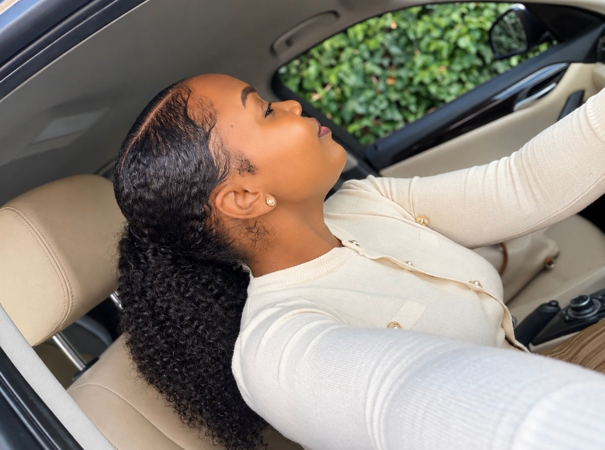 Postiche kinky Curly